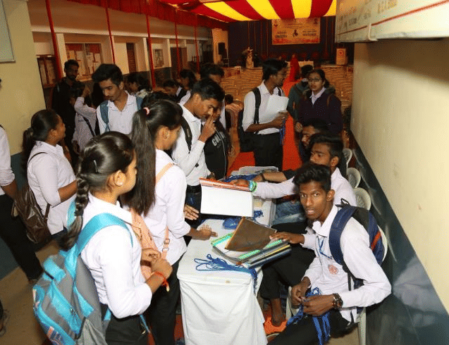 R.S Mundle Dharampeth Arts and Commerce College Nagpur Extra-Curricular photo 1